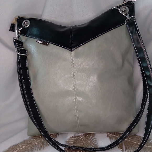 NOI NOI Tote - Picture 7 of 10